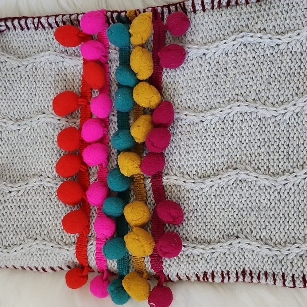 NATURAL LIFE gray Christmas stocking with multicolored pom poms and tass… - Picture 3 of 6